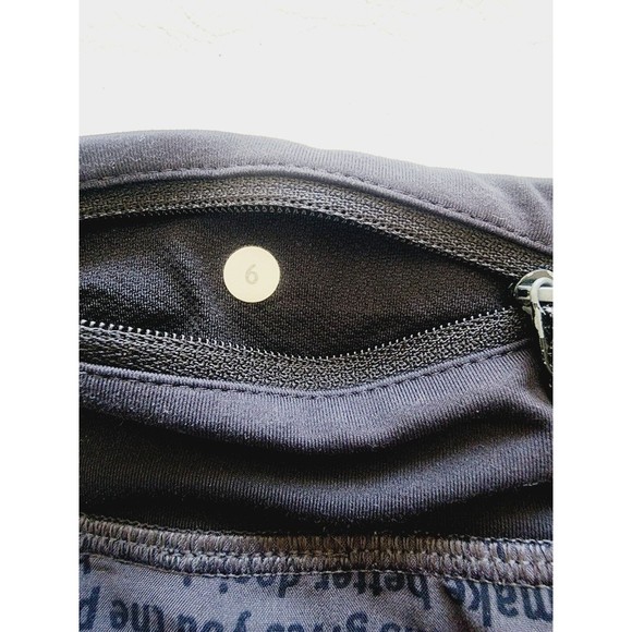 Lululemon Run SPEED SHORTS Classic Manifesto Deep Coal Black Script 6 RARE - Picture 5 of 6